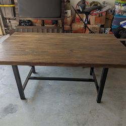 Dinning Table