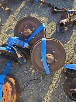 Break drums, rotor shoes.
Drum cover truck C10 1965