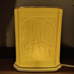 Vintage George Good Corporation Accents Night Light Lamp 7.5" x 6.5".