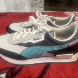 Puma Tennis Shoes 