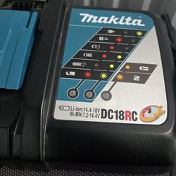 Makita Battery Charger 