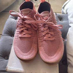 Nike Vapor max Size 8w Read Description 