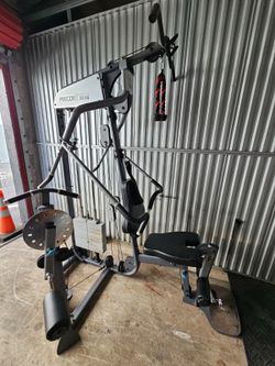 Fitness Home Gym. Gimnasio en casa. Precor S3.15. HOMESTEAD 33033 Compact Precor S3.15 strength training system has optimized bio-mechanics and freedo
