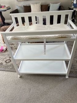 White baby changing table
