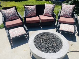 6 Piece Hampton Bay Patio Set Available!!
