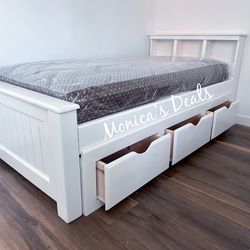Twin Solid Wood Bed W/3 Drawers & Bamboo Mattress $540
