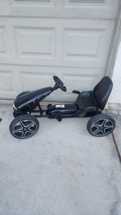 Wheel Pedal Powered Bicycle Kart Toy in Black