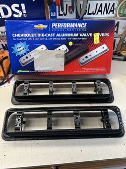 Chevy 350 Small Block Valve Covers Cutout For Valve Adjustments