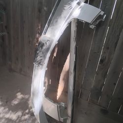 Cadillac CTS 03-07 Front Bumper Cover And Side Skirt 