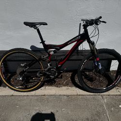 Specialized Stumpjumper comp fsr. Med frame. 26” wheels *$500obo need gone!*