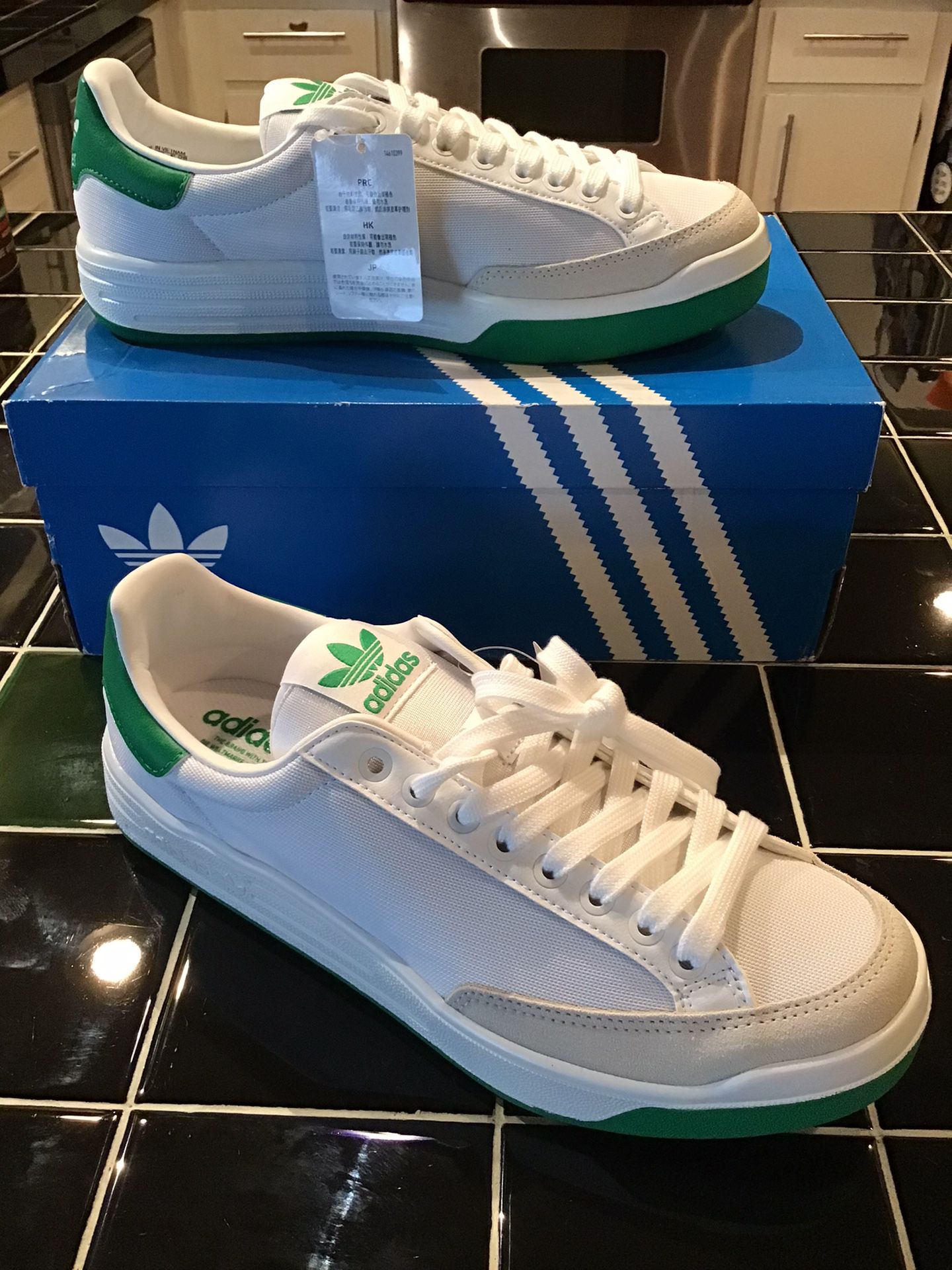 Adidas Originals Rod Laver Super; Tennis Shoes; White/Green; Size 9 Sale in Boca Raton, FL - OfferUp