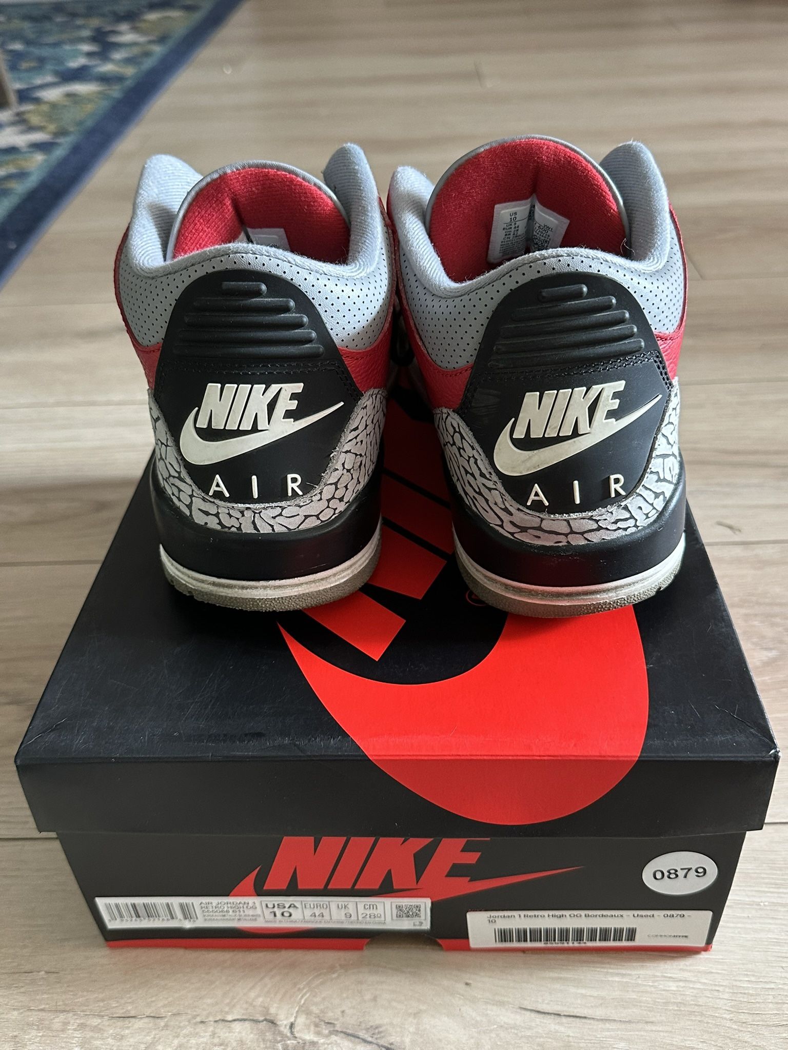 ✓ Jordan 3 Retro SE Unite Size: US M 10. Used in Excellent condition