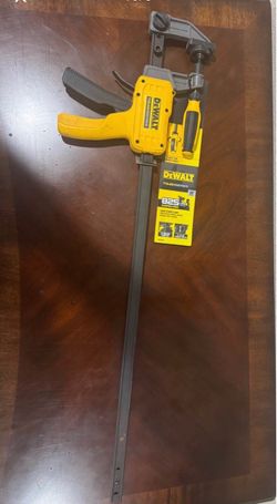 DEWALT ToughSeries 24" 825 lbs Hybrid Bar Clamp