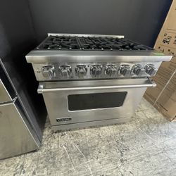 Viking 36” Dual Fuel Range In Stainless Steel Used 