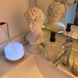 Desk/chair- Everything For Sale