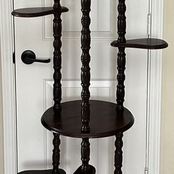 **Vintage English Style Wooden Adjustable Stand