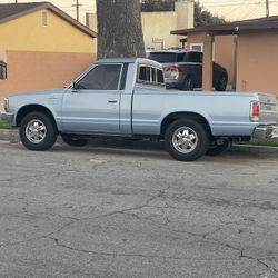 De Venta  Nissan  (contact info removed) 