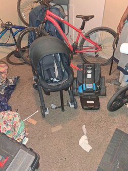 Evenflo folding stroller
