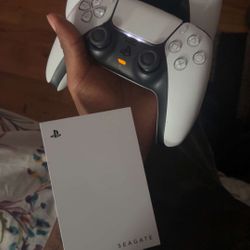 P5 Controller, External Hard drive 