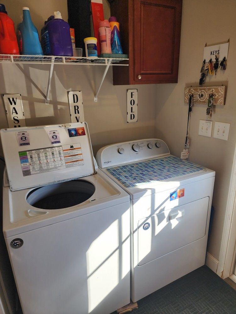 MAYTAG Extra Large Washer And Dryer