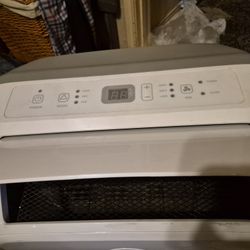 Hisense Portable A/C unit