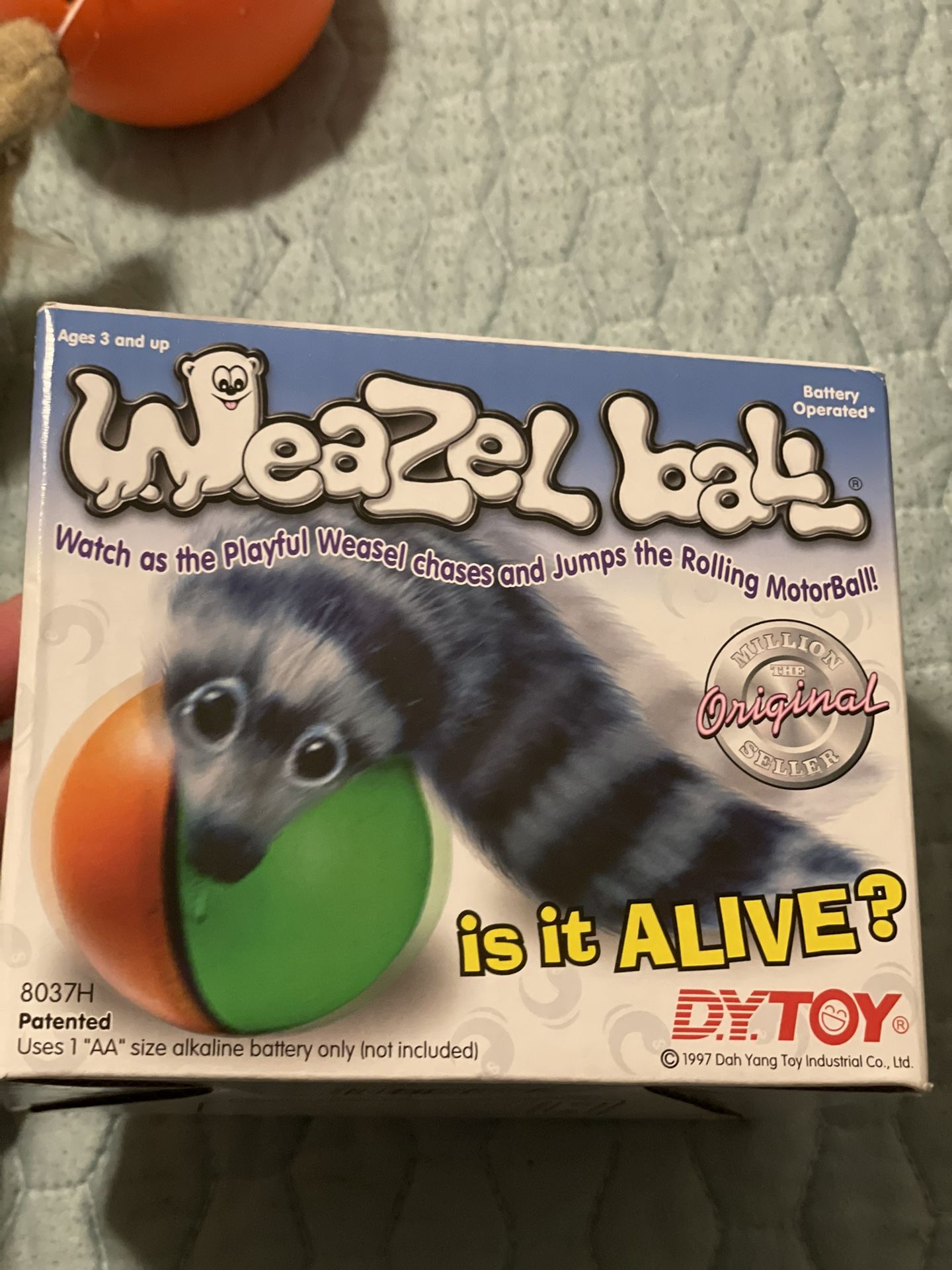 Weazel Ball