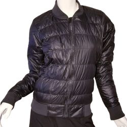 ATHLETA WOMEN GOOSE DOWN BLACK WINTER PUFFY JACKET SIZE SMALL
* PRICE IS FIRM*