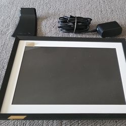 Nixplay Digital Picture Frame 10.1(New)