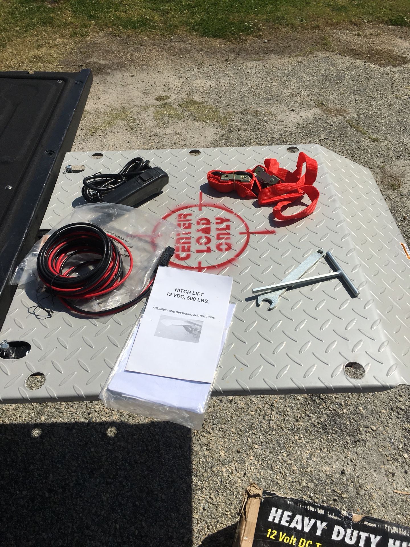 Larin Heavy Duty Hitch Lift (500 lbs)
