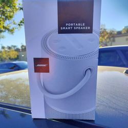 Brand New Bose Smart Speaker (Never Used )