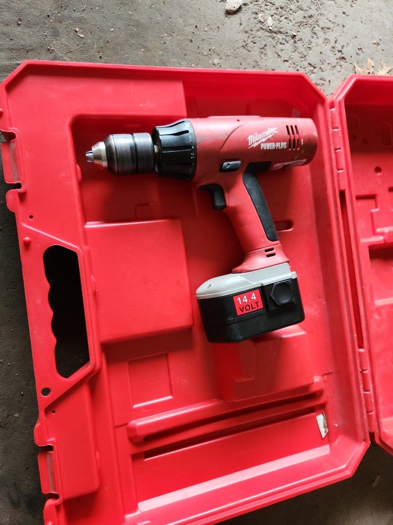 Milwaukee 14.4v Drill With Box. No Charger