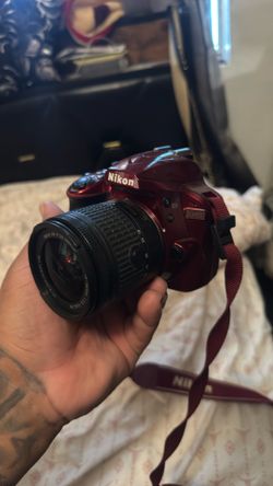 Nikon D3400 With Extra 70-300 Lense