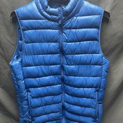 Men’s Old Navy Puffer Vest - Size Small