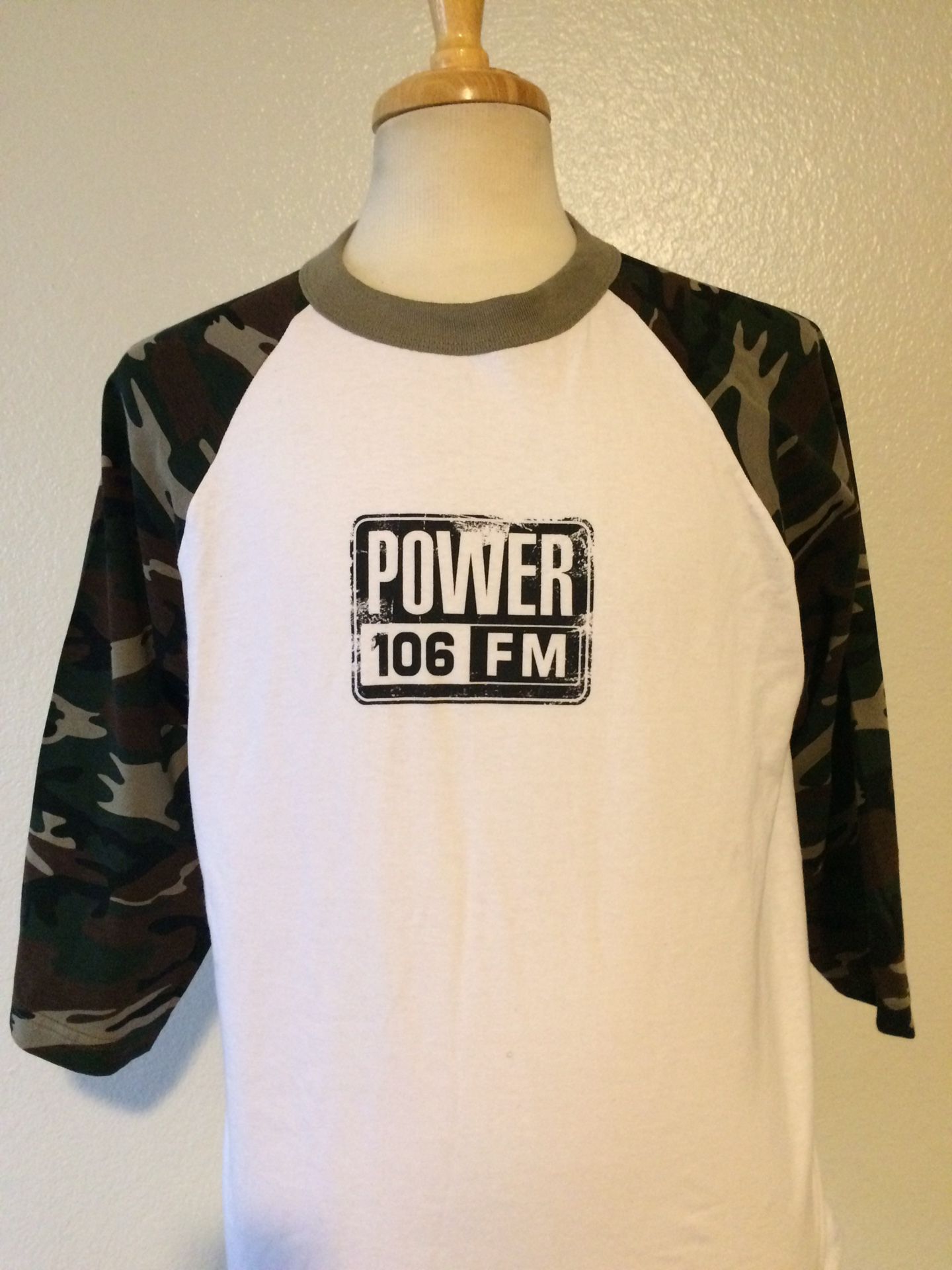 Men’s Large Power 106 FM Shirt Hip hop camo