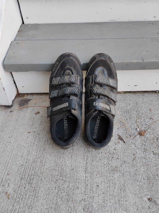 Men's Size 10 Shimano Toe Clip Biking Shoes