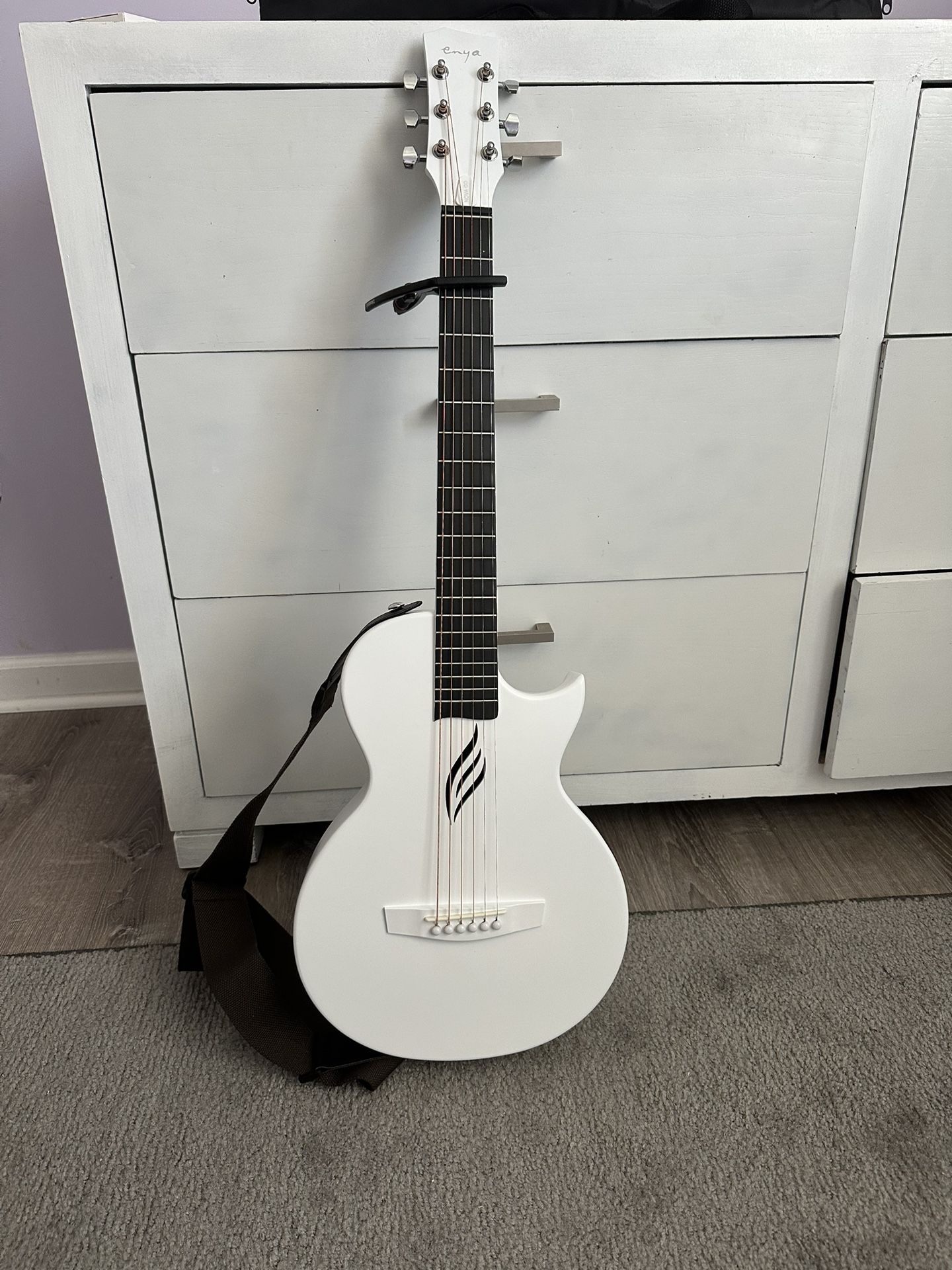 Enya Guitar