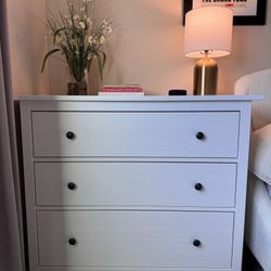 IKEA Hemnes 3 Drawer Dresser White Solid for Sale in Santa Clarita, CA -  OfferUp