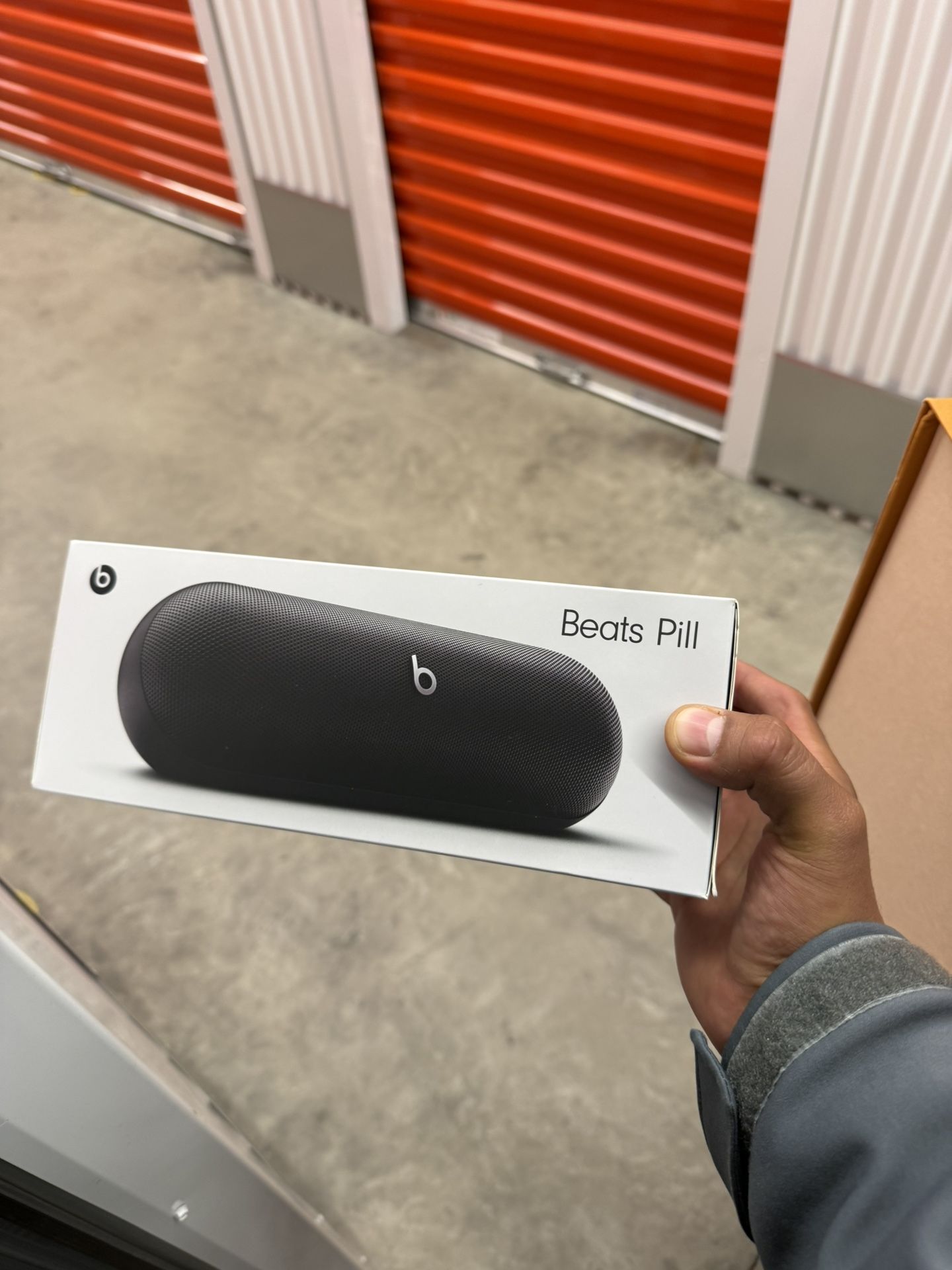 Beats Pill New Black