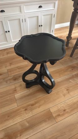 Black side table