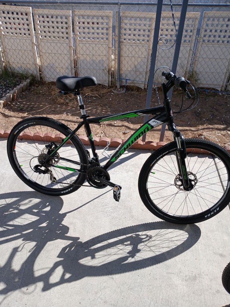 Schwinn Mountain Bike