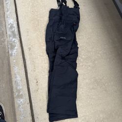 Bass Pro Shops Fishing Bib.  