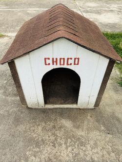 DOG HOUSE For SALE