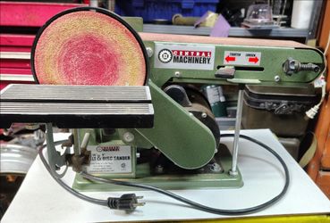 Belt sander
