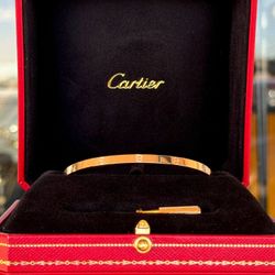 Cartier 18k rose gold LOVE BRACELET, SMALL MODEL size 19 full set