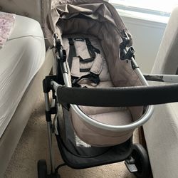 Evenflo PIVOT MODULAR TRAVEL SYSTEM