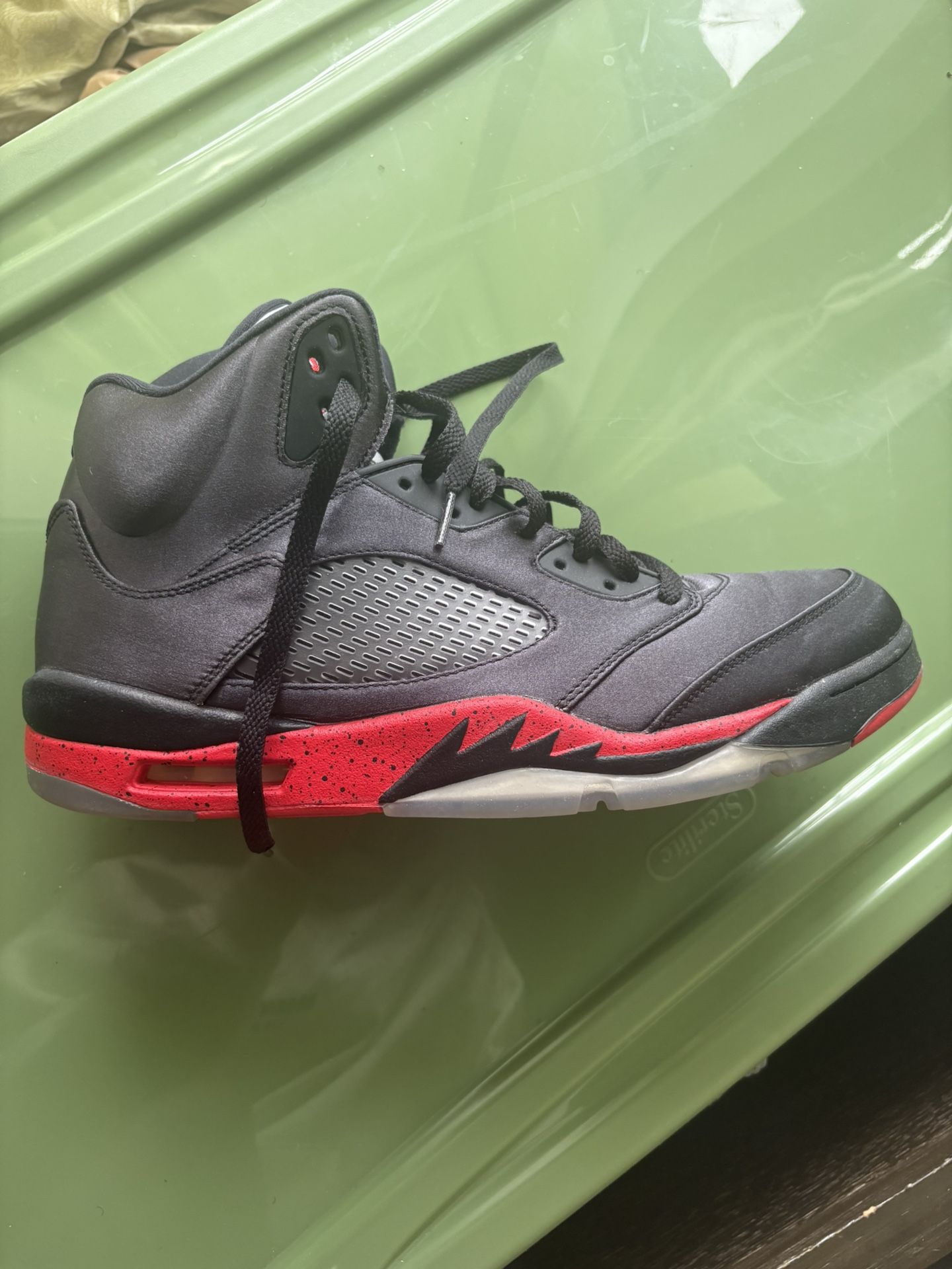 Air Jordan 5 Bred Size 13