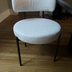 6 Beautiful Dining Room Chairs