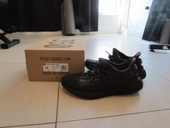 Yeezy Boost 350 V2 Black Nonreflective 11