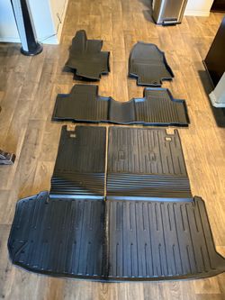 Floor liners for 2024 Toyota Grand Highlander