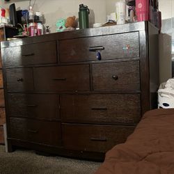 Dresser For Sale 
